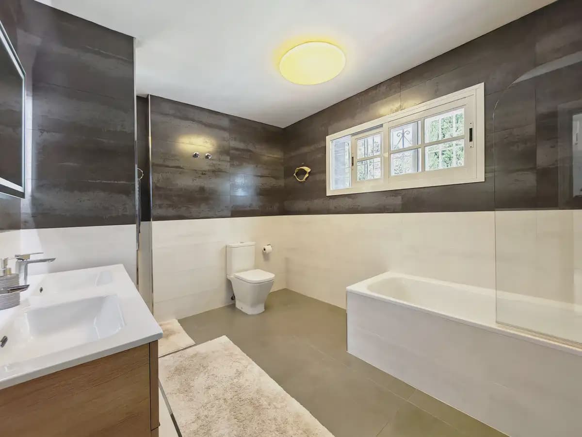 3 chambre Villa/Maison à vendre à Benalmadena avec piscine garage - 895 000 € (Ref: 9916126)