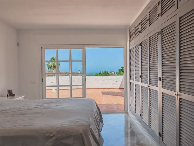 3 chambre Villa/Maison à vendre à Arroyo de la Miel, Benalmádena avec piscine garage - 895 000 € (Ref: 9916126)