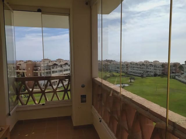 Apartamento de 2 habitaciones en Arroyo de la Miel, Benalmádena en venta con piscina garaje - 397.600 € (Ref: 9916127)