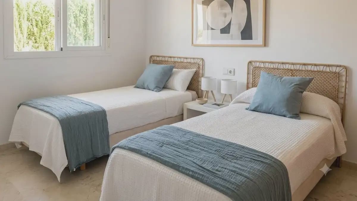 Apartamento de 2 habitaciones en Benalmádena en venta con piscina garaje - 397.600 € (Ref: 9916127)