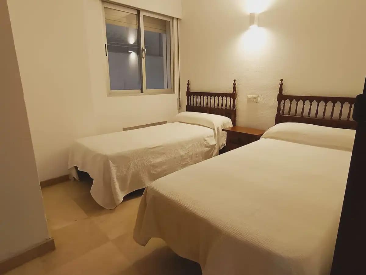 3 sypialnia Apartament przy plaży na sprzedaż w Fuengirola z garażem - 795 000 € (Ref: 9918736)