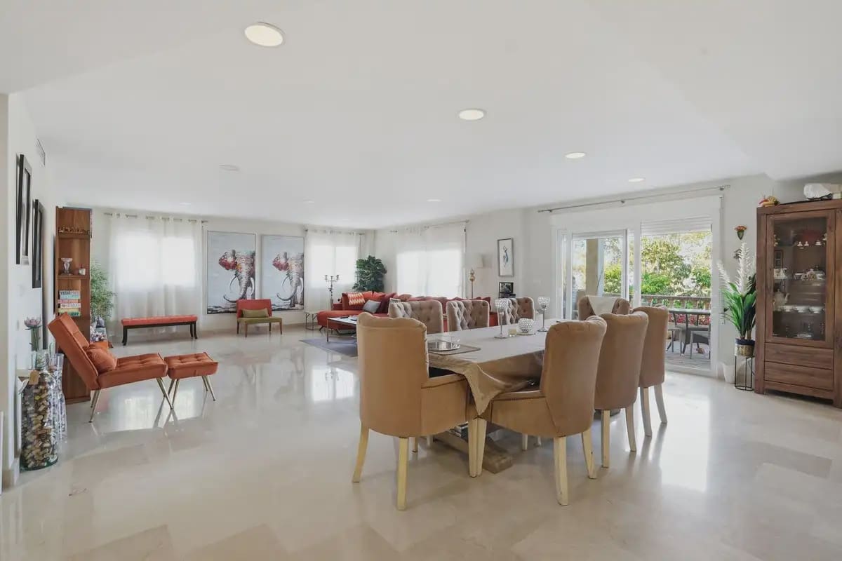 6 soveværelse Villa til salg i Benalmadena med swimmingpool garage - € 2.495.000 (Ref: 9922588)