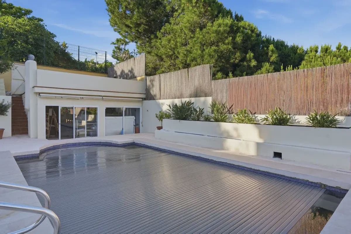 6 soveværelse Villa til salg i Benalmadena med swimmingpool garage - € 2.495.000 (Ref: 9922588)