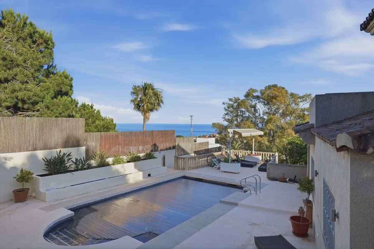 6 soveværelse Villa til salg i Benalmadena med swimmingpool garage - € 2.495.000 (Ref: 9922588)