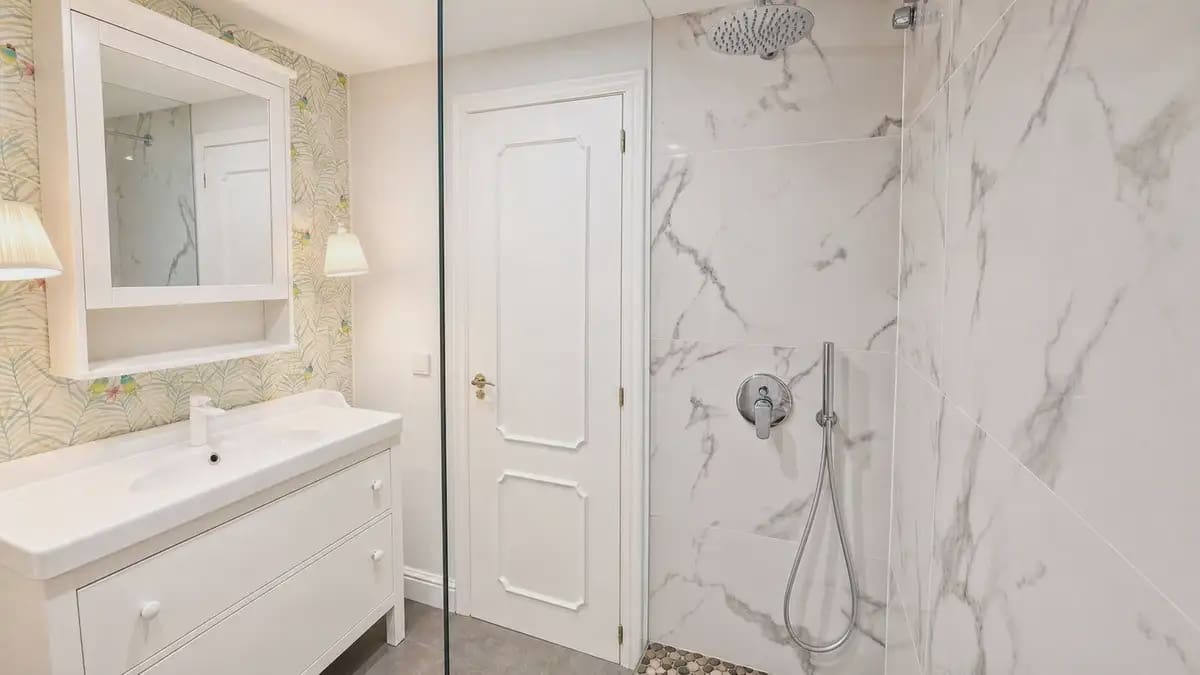 2 slaapkamer Strandappartement te koop in Marbella met zwembad garage - € 599.000 (Ref: 9922589)