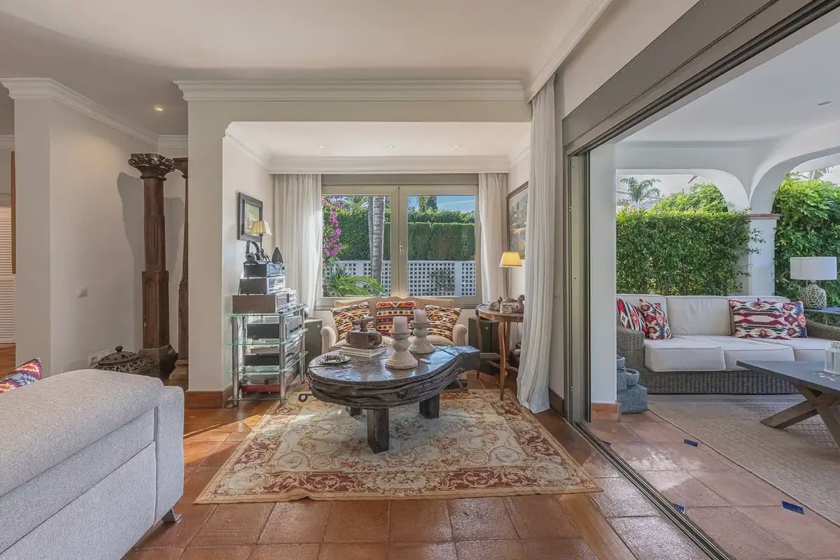 Chalet de 5 habitaciones en Marbella en venta con piscina garaje - 5.500.000 € (Ref: 9924814)