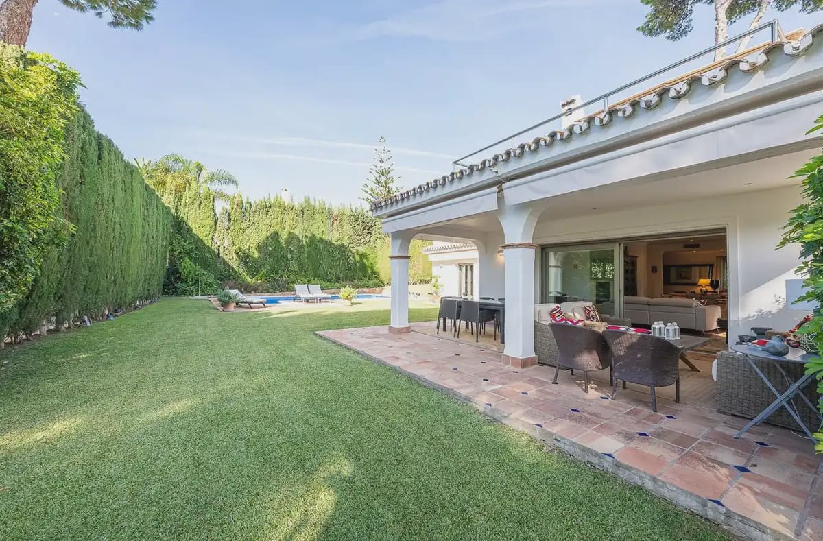 Chalet de 5 habitaciones en Marbella en venta con piscina garaje - 5.500.000 € (Ref: 9924814)