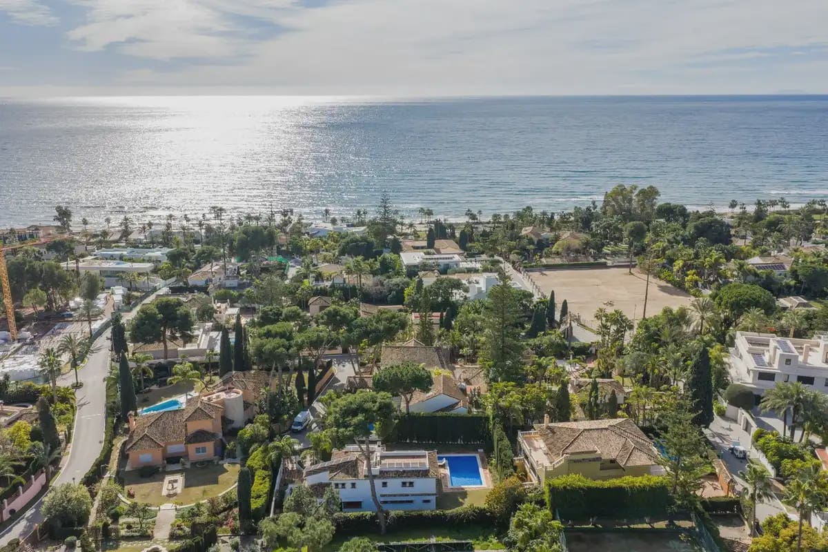 Chalet de 5 habitaciones en Marbella en venta con piscina garaje - 5.500.000 € (Ref: 9924814)