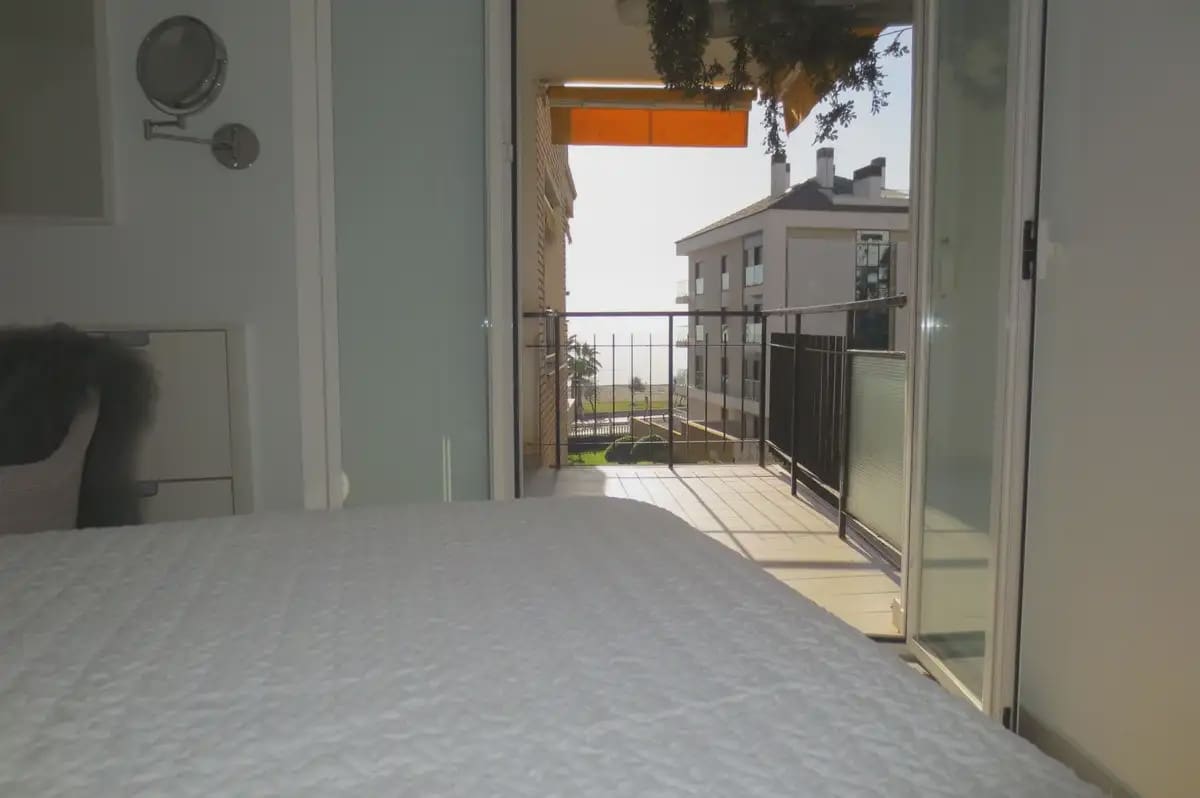 2 slaapkamer Strandappartement te koop in Fuengirola met zwembad garage - € 420.000 (Ref: 9924904)