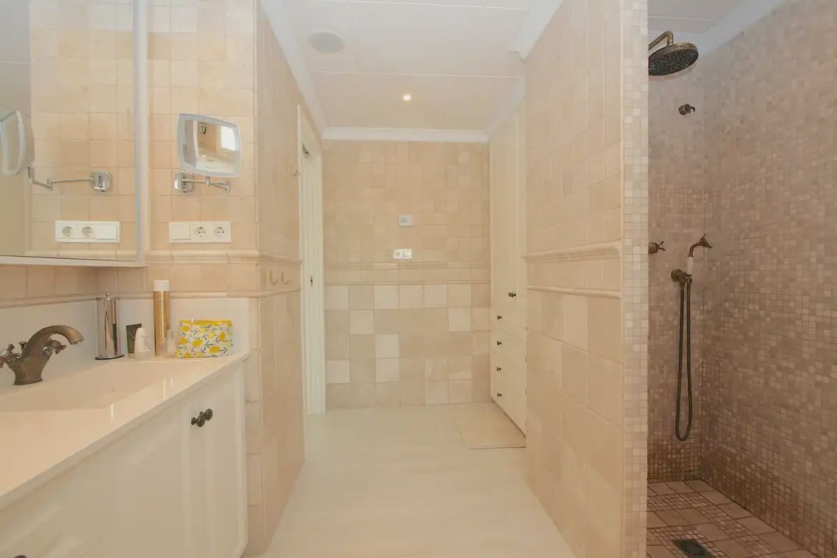 3 sypialnia Willa na sprzedaż w Mijas z basenem garażem - 1 295 000 € (Ref: 9929611)