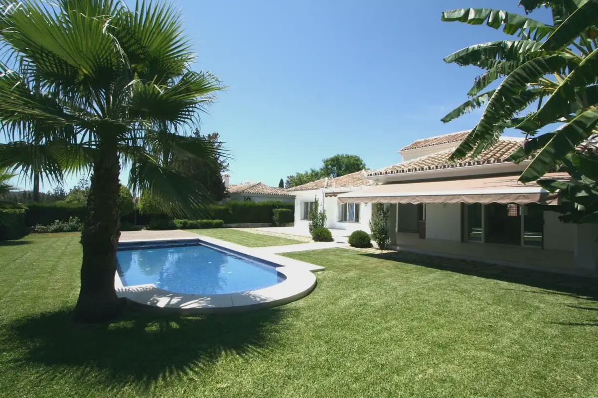 3 sypialnia Willa na sprzedaż w Mijas z basenem garażem - 1 295 000 € (Ref: 9929611)