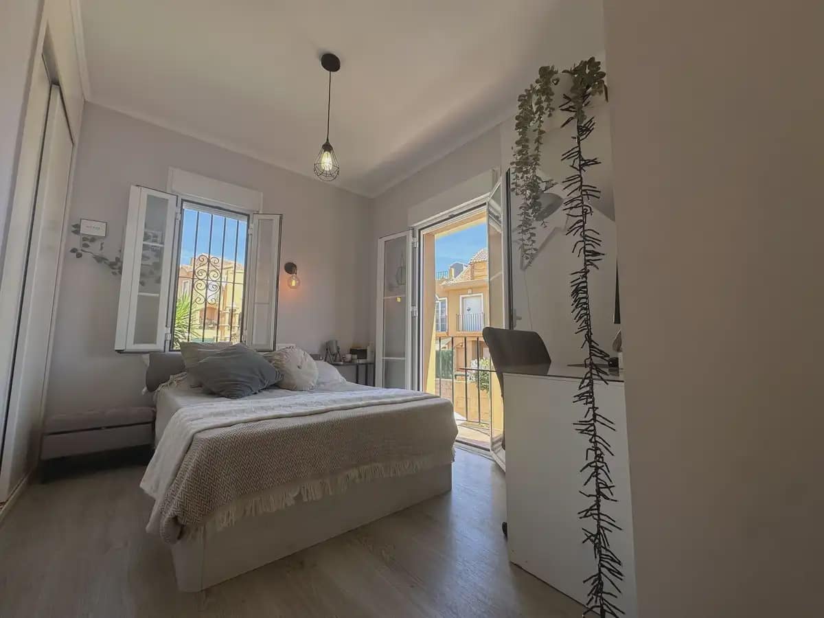 5 soveværelse Semi-Rækkehus til salg i Mijas med swimmingpool garage - € 440.000 (Ref: 9929613)
