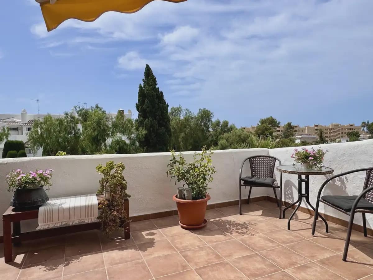 2 slaapkamer Appartement te koop in Mijas met zwembad garage - € 379.000 (Ref: 9929614)