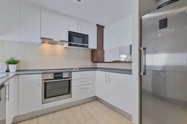 2 sovrum Takvåning till salu i La Cala de Mijas, Mijas med pool garage - 375 000 € (Ref: 9934449)