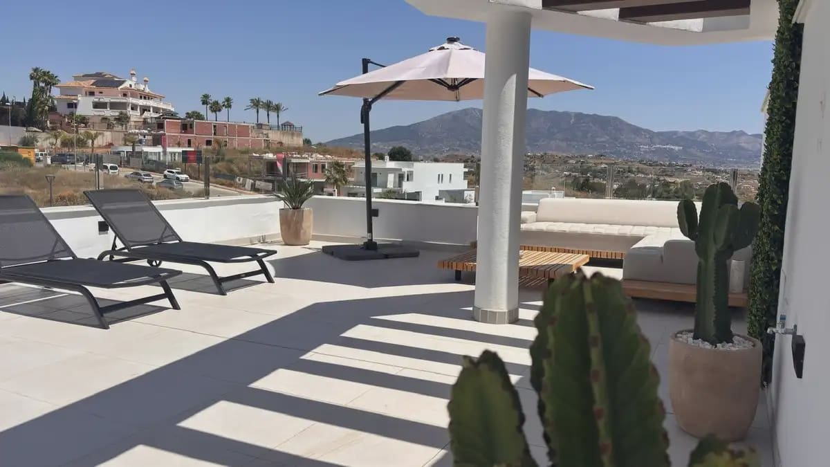 Ático de 3 habitaciones en Mijas en venta con piscina garaje - 785.000 € (Ref: 9936672)