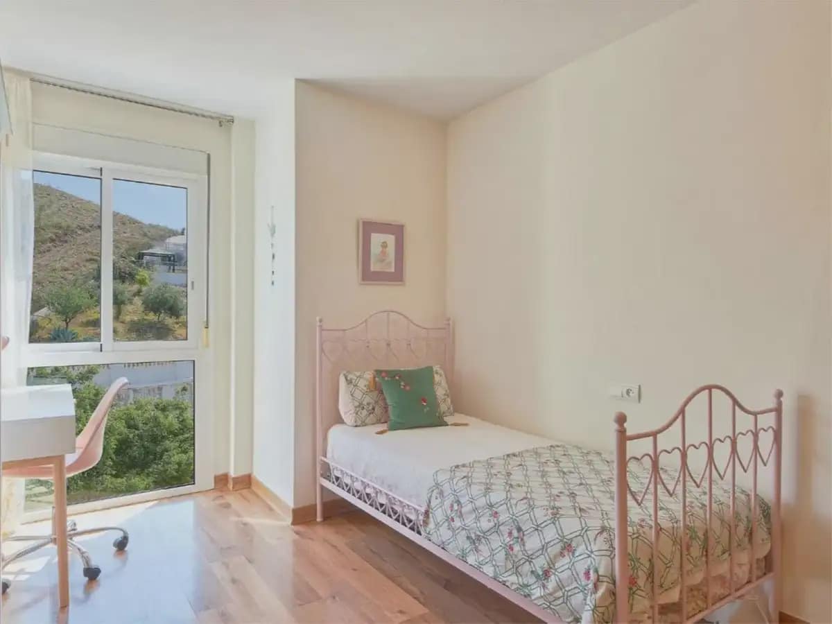 3 bedroom Townhouse for sale in Benalmadena with pool garage - € 629,995 (Ref: 9936673)