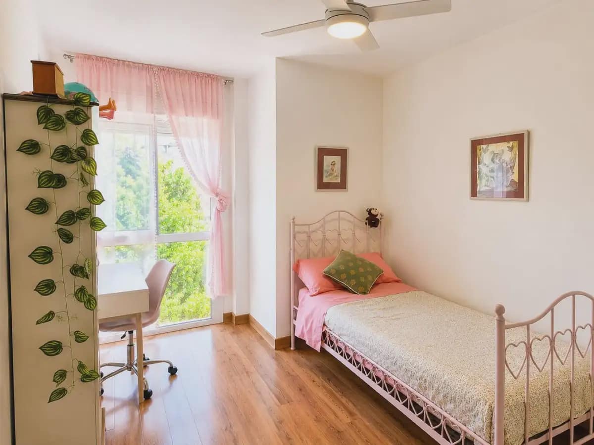 3 bedroom Townhouse for sale in Benalmadena with pool garage - € 629,995 (Ref: 9936673)