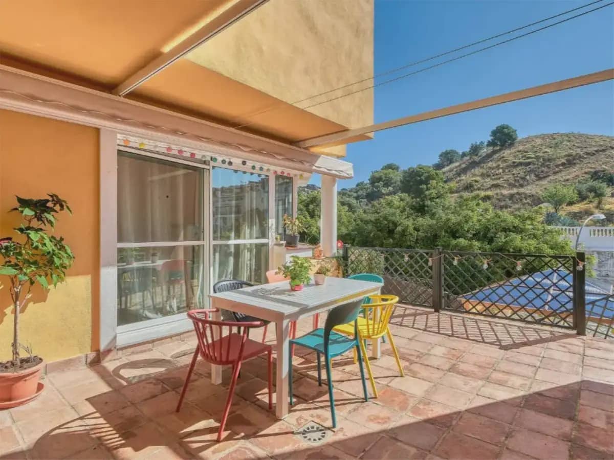 3 bedroom Townhouse for sale in Benalmadena with pool garage - € 629,995 (Ref: 9936673)