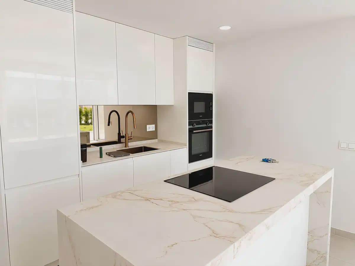 3 Zimmer Apartment zu verkaufen in Mijas mit Pool Garage - 995.000 € (Ref: 9940410)