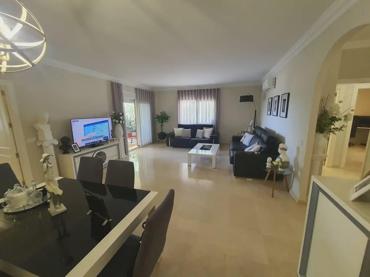 3 sovrum Lägenhet till salu i Mijas med pool garage - 570 000 € (Ref: 9942793)