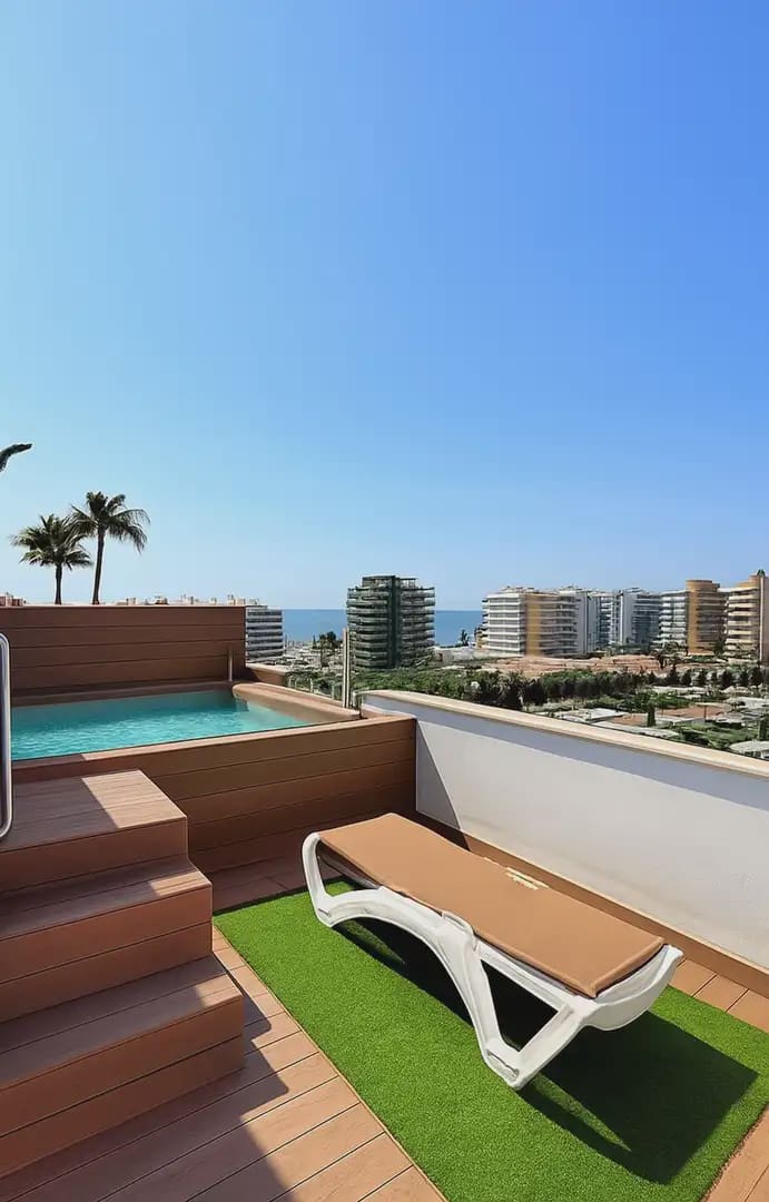 3 Zimmer Villa zu verkaufen in Fuengirola mit Pool Garage - 795.000 € (Ref: 9943849)