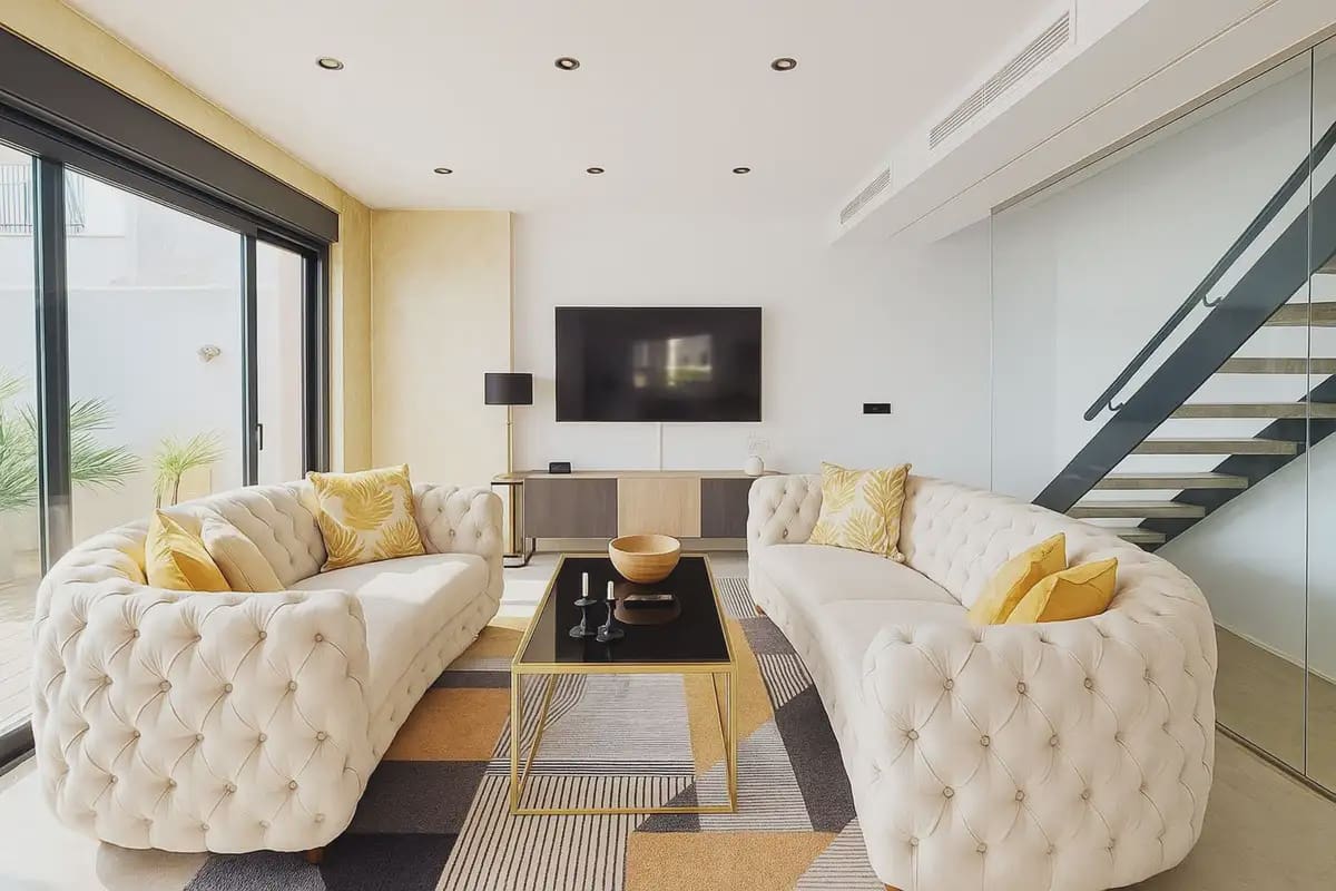 3 Zimmer Villa zu verkaufen in Fuengirola mit Pool Garage - 795.000 € (Ref: 9943849)