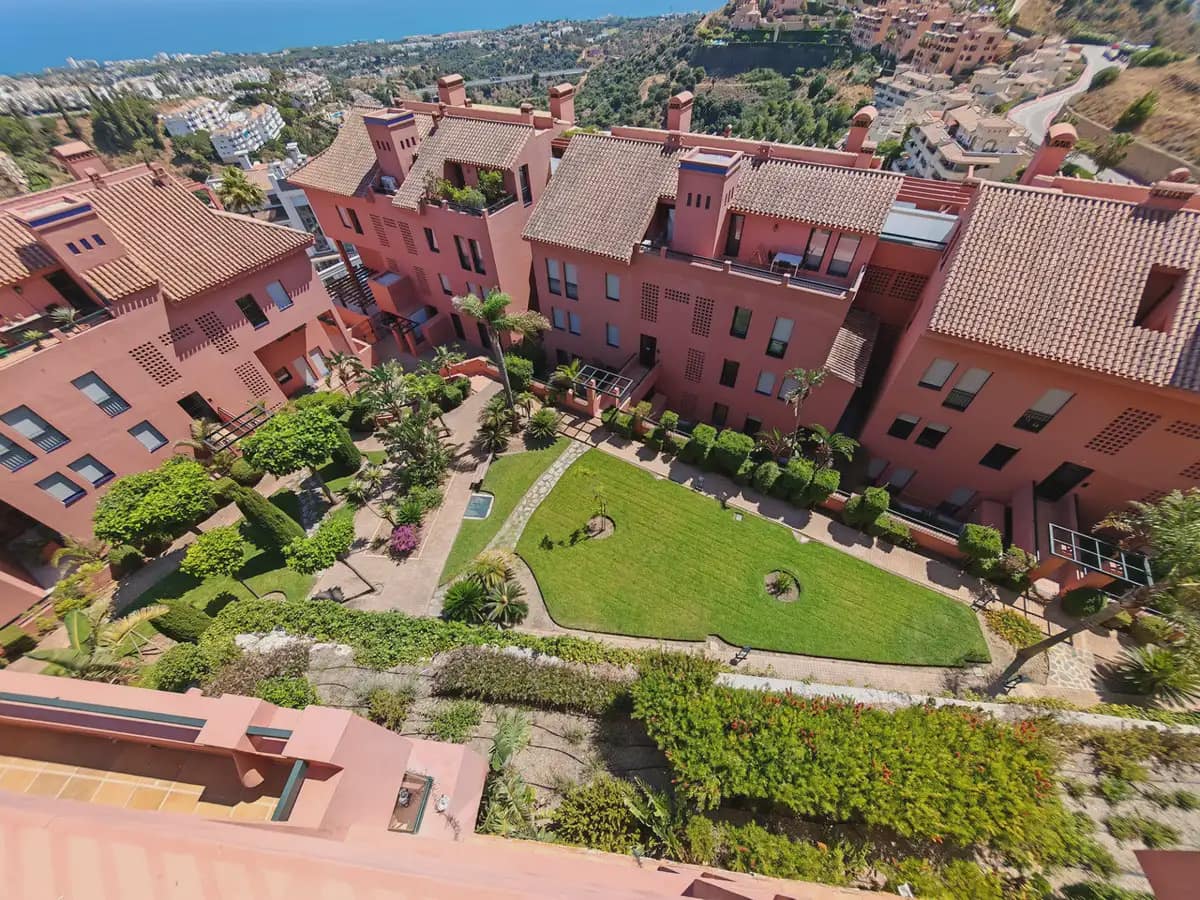 4 soveværelse Lejlighed til salg i Mijas med swimmingpool garage - € 840.000 (Ref: 9948313)