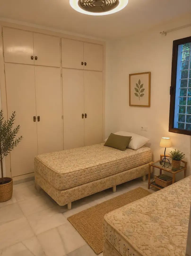 4 slaapkamer Villa te koop in Marbella met garage - € 1.150.000 (Ref: 9950068)