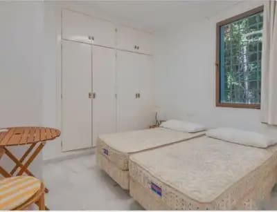 4 chambre Villa/Maison à vendre à Marbella avec garage - 1 150 000 € (Ref: 9950068)