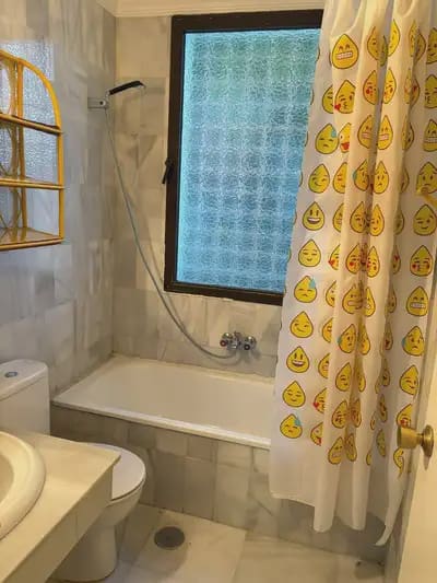 4 chambre Villa/Maison à vendre à Marbella avec garage - 1 150 000 € (Ref: 9950068)