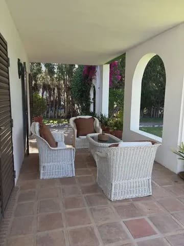 4 chambre Villa/Maison à vendre à Cabopino - Artola, Marbella avec garage - 1 150 000 € (Ref: 9950068)
