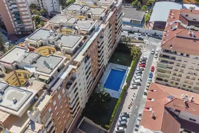 2 Zimmer Penthouse zu verkaufen in Fuengirola mit Pool - 450.000 € (Ref: 9950069)