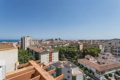 2 Zimmer Penthouse zu verkaufen in Fuengirola mit Pool - 450.000 € (Ref: 9950069)
