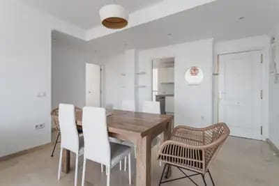 2 Zimmer Penthouse zu verkaufen in Fuengirola mit Pool - 450.000 € (Ref: 9950069)