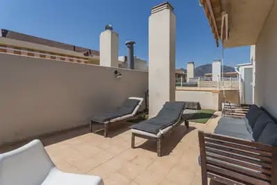 2 Zimmer Penthouse zu verkaufen in Fuengirola mit Pool - 450.000 € (Ref: 9950069)