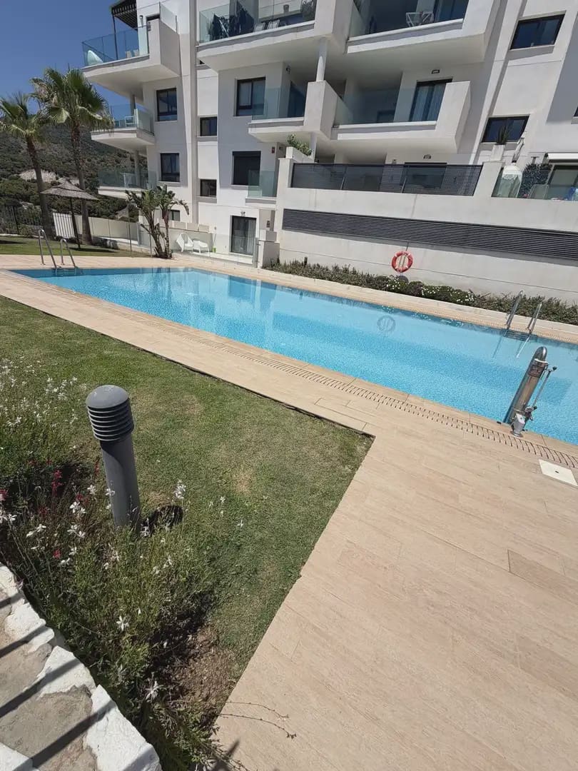 2 bedroom Apartment for sale in Benalmadena with pool garage - € 449,000 (Ref: 9950070)