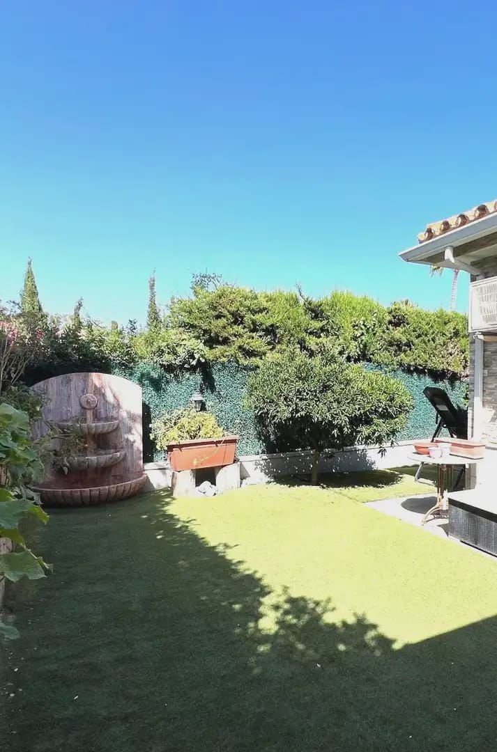 4 Zimmer Villa zu verkaufen in Marbella mit Pool Garage - 1.190.000 € (Ref: 9950797)