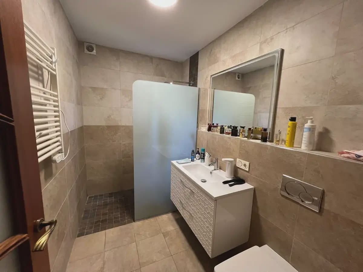 4 Zimmer Villa zu verkaufen in Marbella mit Pool Garage - 1.190.000 € (Ref: 9950797)