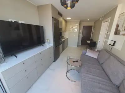 2 Zimmer Penthouse zu verkaufen in Centro ciudad, Fuengirola - 690.000 € (Ref: 9952819)