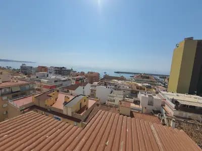 2 soveværelse Penthouse til salg i Fuengirola - € 690.000 (Ref: 9952819)