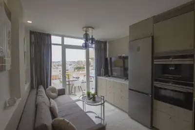 2 bedroom Penthouse for sale in Fuengirola - € 649,000 (Ref: 9952819)