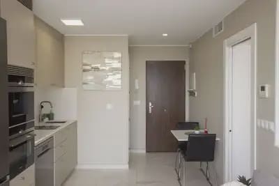 2 bedroom Penthouse for sale in Fuengirola - € 649,000 (Ref: 9952819)