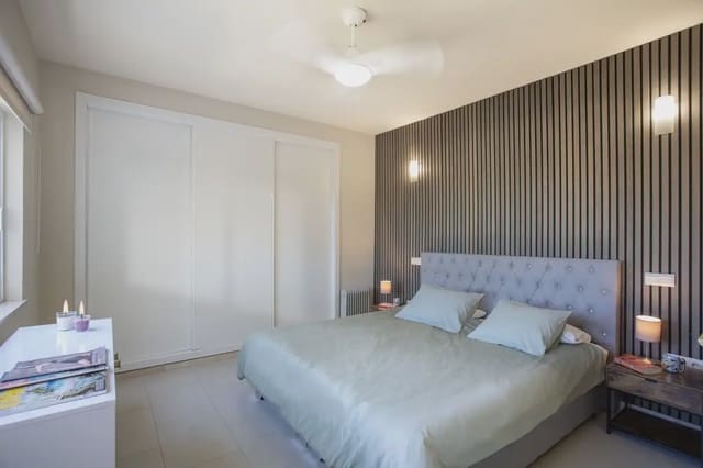 3 chambre Villa/Maison à vendre à Riviera del Sol, Mijas avec piscine garage - 1 299 000 € (Ref: 9952821)