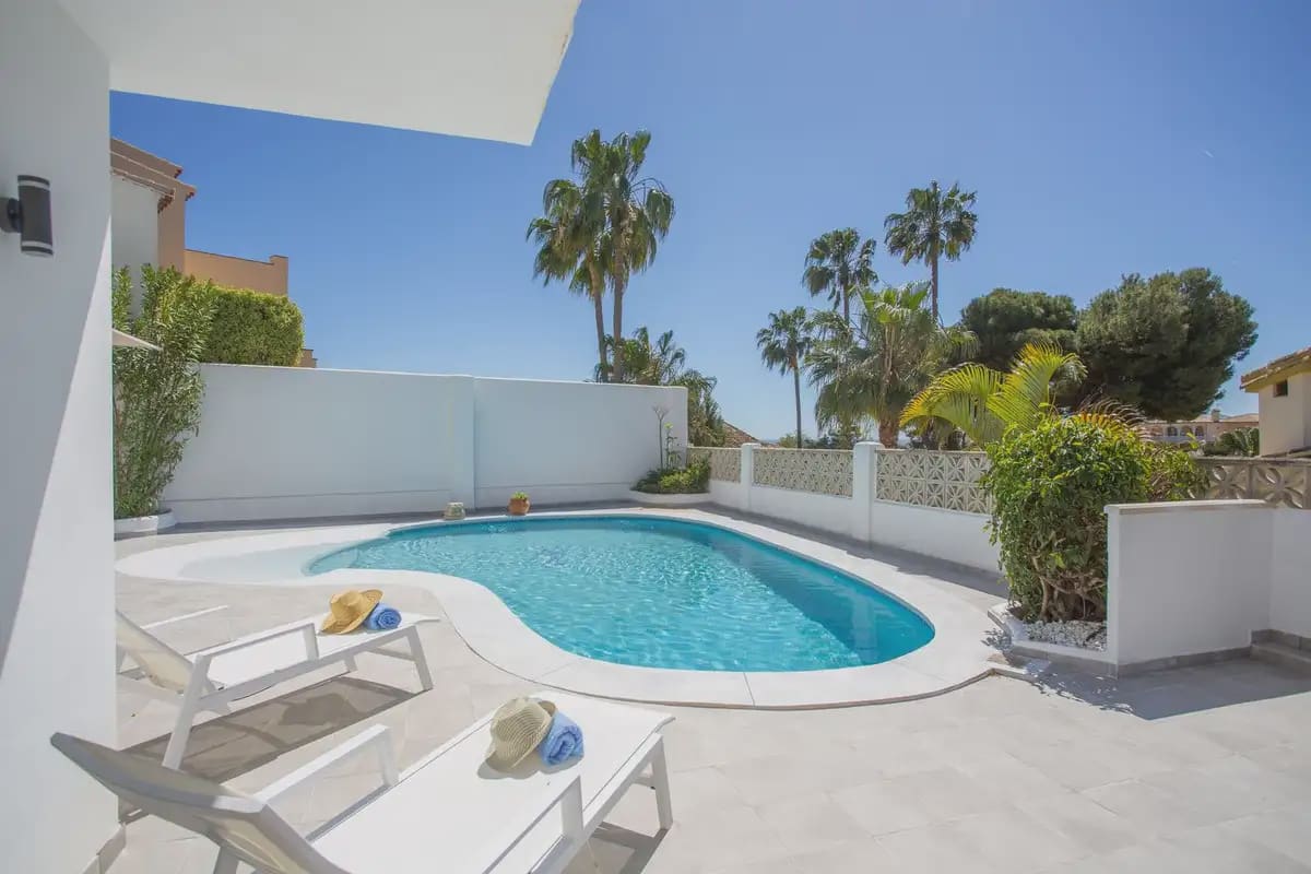 3 chambre Villa/Maison à vendre à Mijas avec piscine garage - 1 299 000 € (Ref: 9952821)