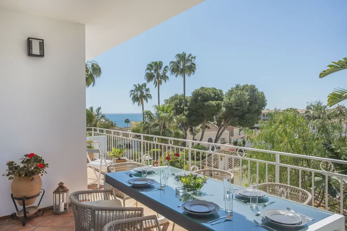 3 chambre Villa/Maison à vendre à Mijas avec piscine garage - 1 299 000 € (Ref: 9952821)