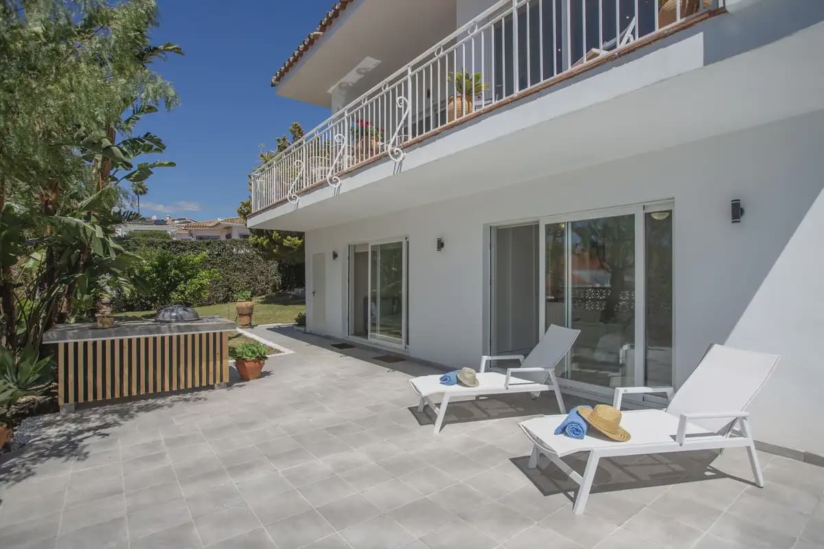 3 chambre Villa/Maison à vendre à Mijas avec piscine garage - 1 299 000 € (Ref: 9952821)