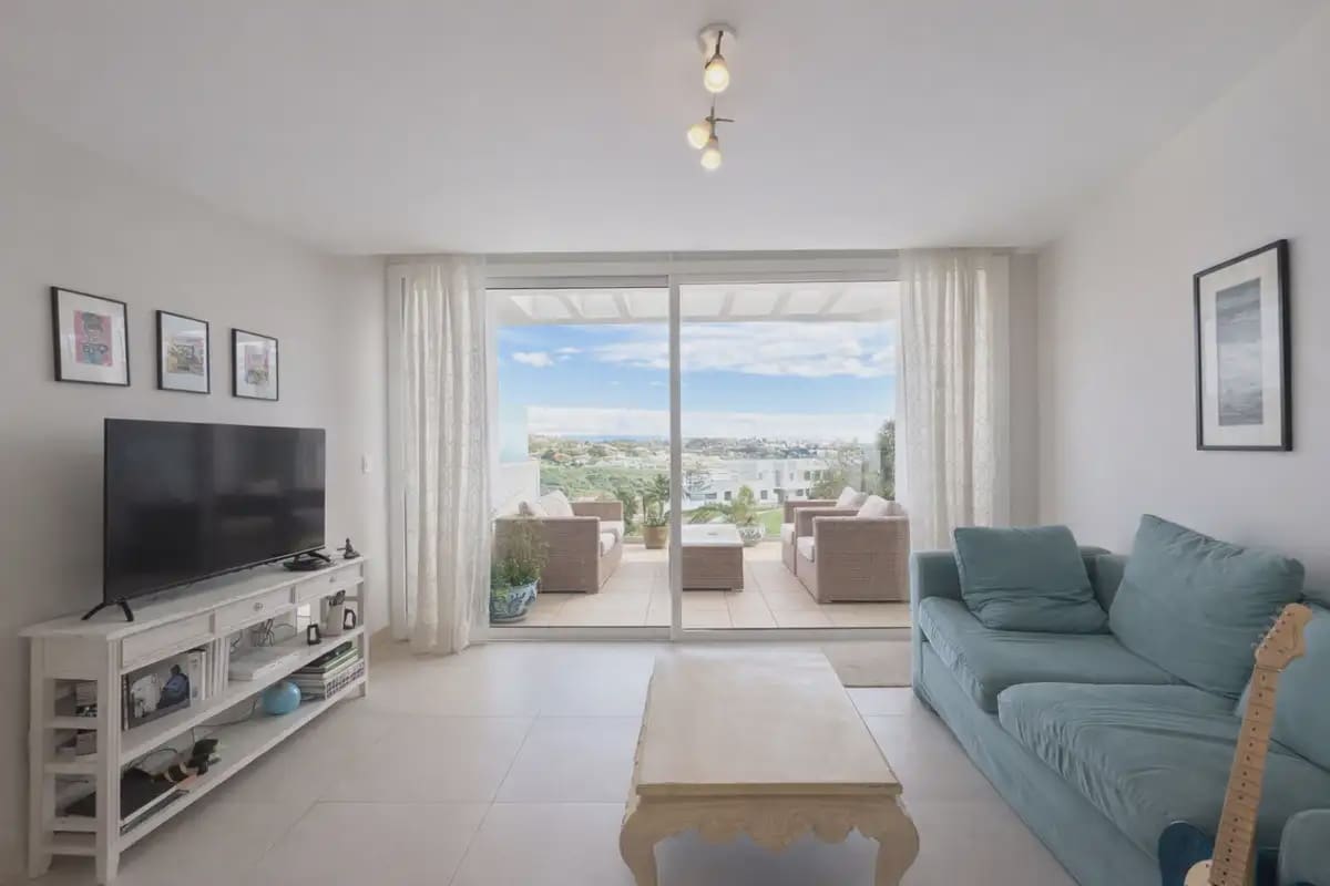 Apartamento de 3 habitaciones en Mijas en venta con piscina garaje - 630.000 € (Ref: 9952822)