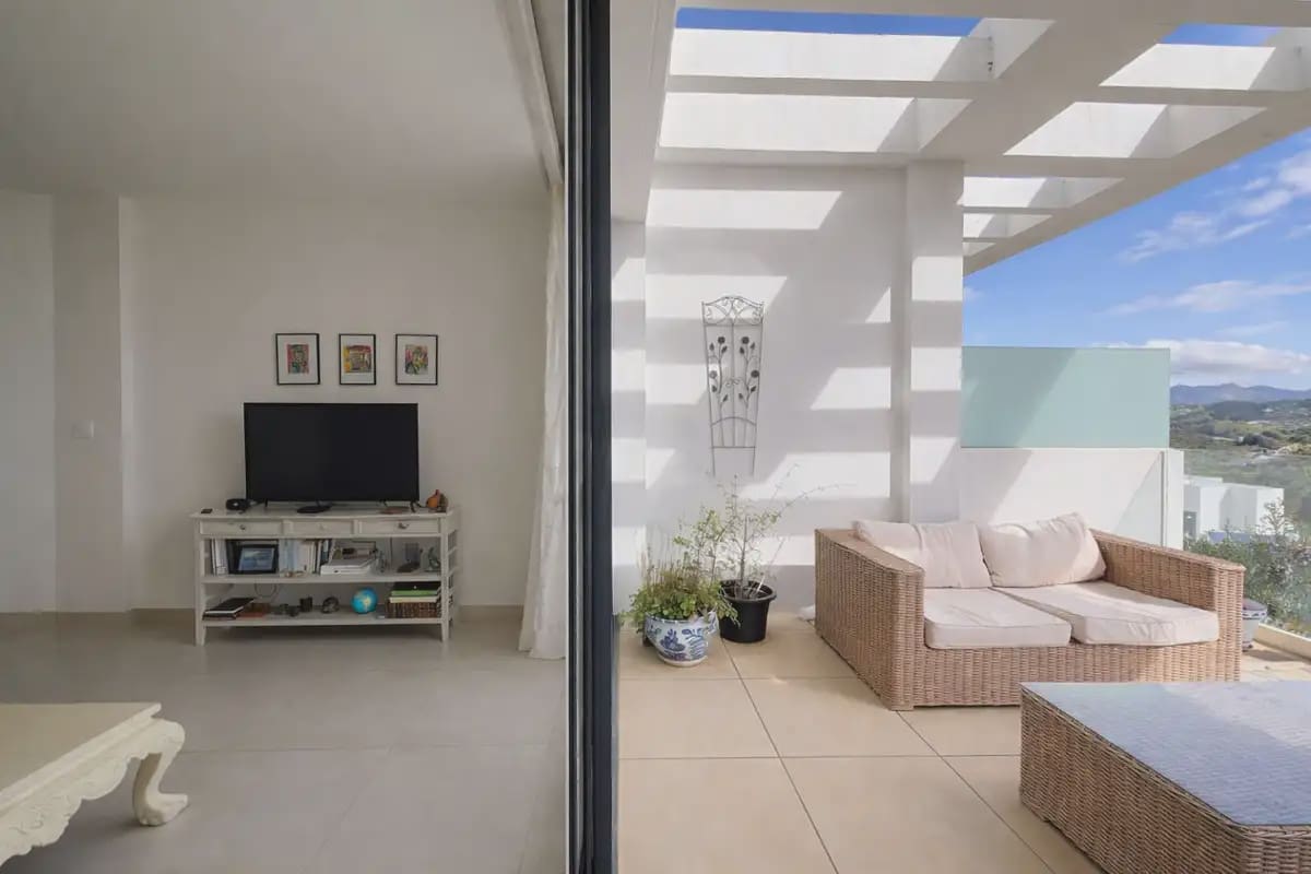 Apartamento de 3 habitaciones en Mijas en venta con piscina garaje - 630.000 € (Ref: 9952822)