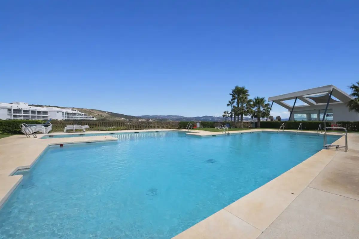 Apartamento de 3 habitaciones en Mijas en venta con piscina garaje - 630.000 € (Ref: 9952822)
