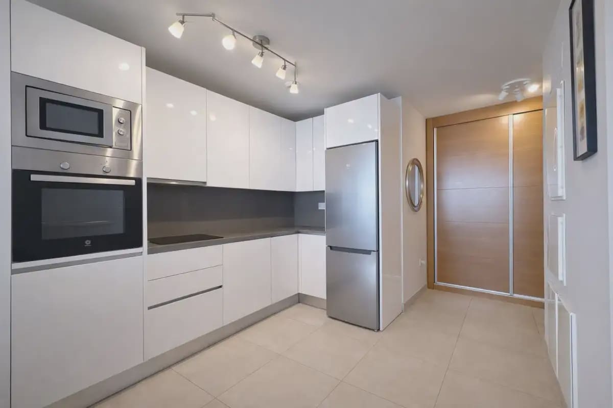 Apartamento de 3 habitaciones en Mijas en venta con piscina garaje - 630.000 € (Ref: 9952822)